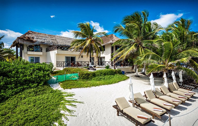 Tul027 - Incroyable villa en front de mer à Tulum