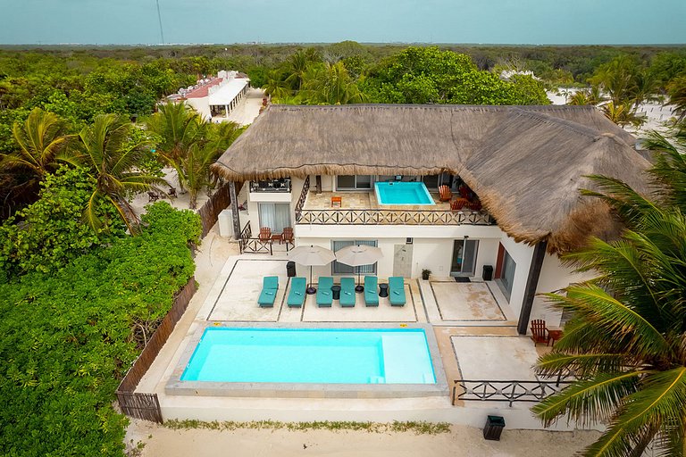 Tul027 - Gorgeous sea front villa in Tulum