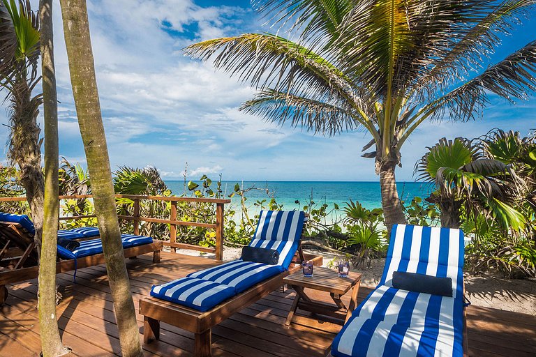 Tul038 - Luxury 5-bedroom villa with ocean views in Tulum