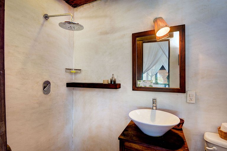 Tul038 - Luxury 5-bedroom villa with ocean views in Tulum