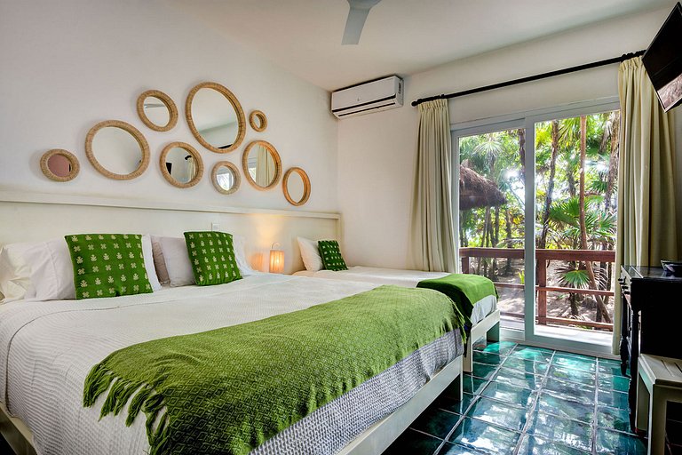 Tul038 - Villa de luxo de 5 quartos com vista para o mar em