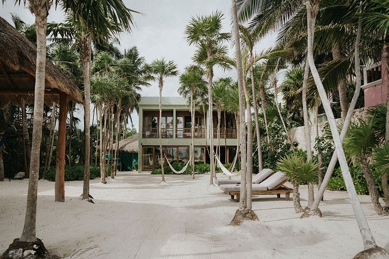 Tul050 - Manoir en bord de mer à Tulum