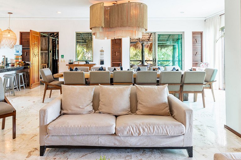 Tul051 - Exclusiva villa frente al mar en Tulum