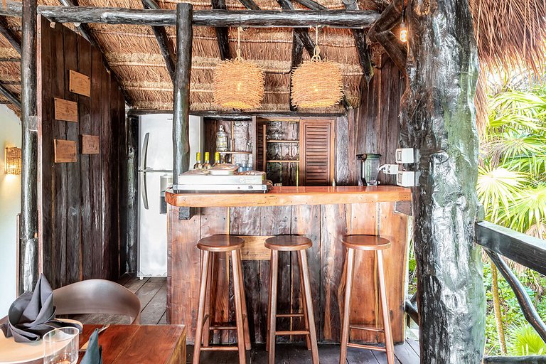 Tul051 - Exclusiva villa frente al mar en Tulum