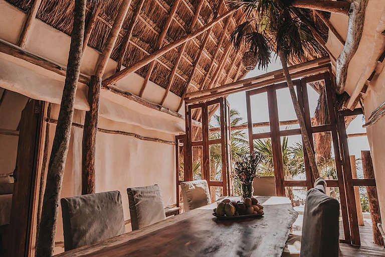 Tul054 - Villa tropicale en bord de mer à Tulum