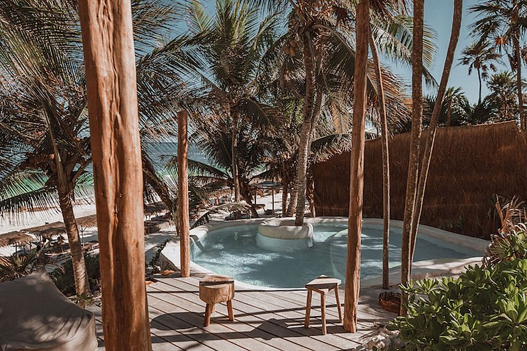 Tul055 - Paradisíaca villa frente al mar en Tulum