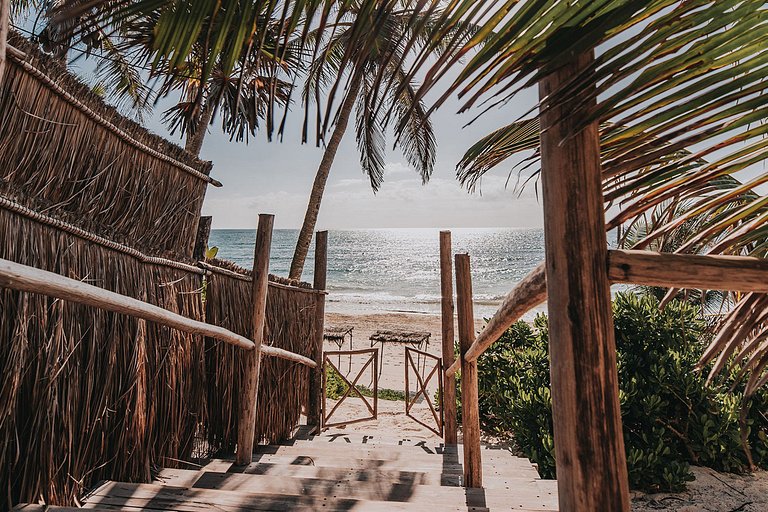 Tul057 - Paradisíaca villa frente al mar en Tulum