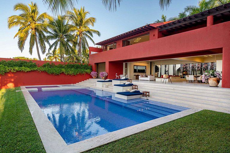 Ptm006 - Hermosa villa con piscina y hermosa vista al mar