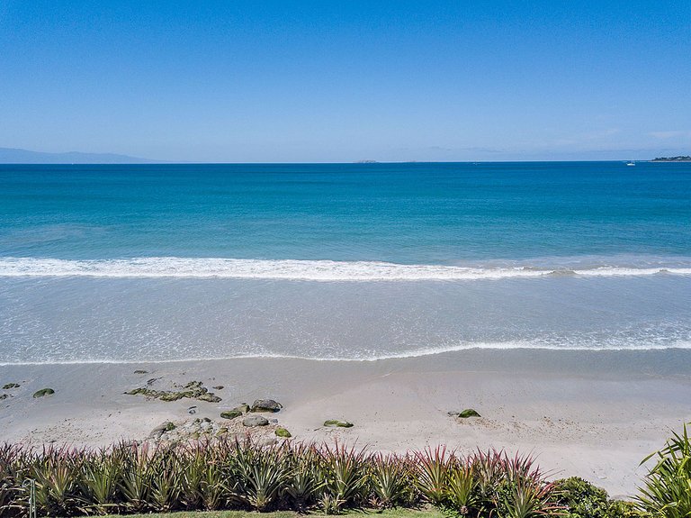 Ptm006 - Beautiful villa with pool and beautiful sea view