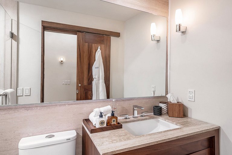 Ptm006 - Beautiful villa with pool and beautiful sea view