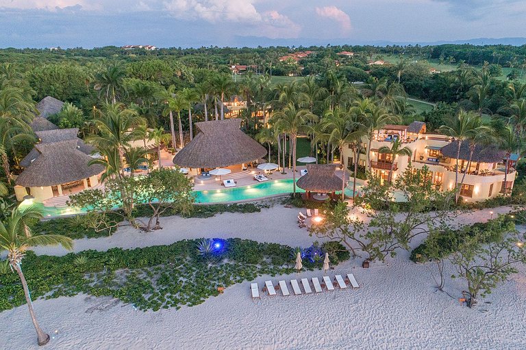 Ptm008 - Exclusive 9 Bedroom Luxury Villa in Punta Mita
