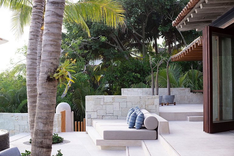 Ptm024 – Elegante villa frente al mar en Punta Mita