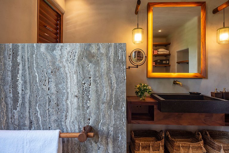 Ptm024 – Elegante villa frente al mar en Punta Mita