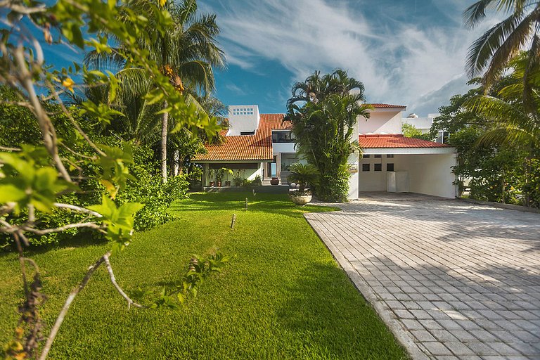 Coz006 - Two luxury villas in Cozumel