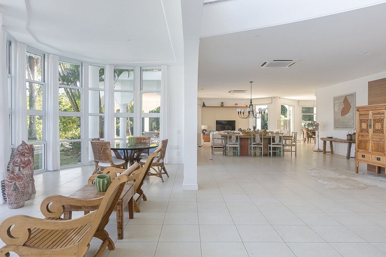 Ang020 - Mansão de luxo em condomínio de Mangaratiba