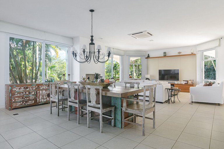 Ang020 - Luxueuse villa dans une copropriété à Mangaratiba