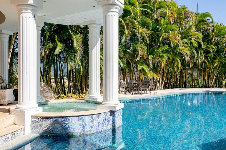 Ang020 - Luxueuse villa dans une copropriété à Mangaratiba