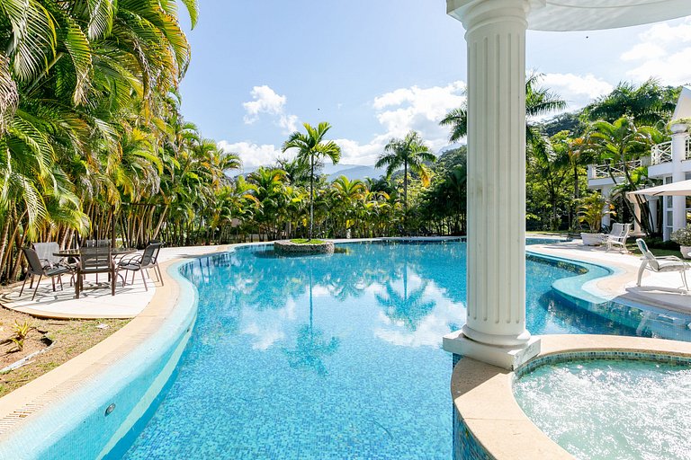 Ang020 - Luxueuse villa dans une copropriété à Mangaratiba