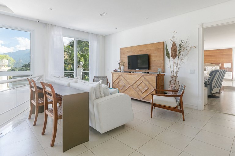 Ang020 - Mansión de lujo en condominio en Mangaratiba