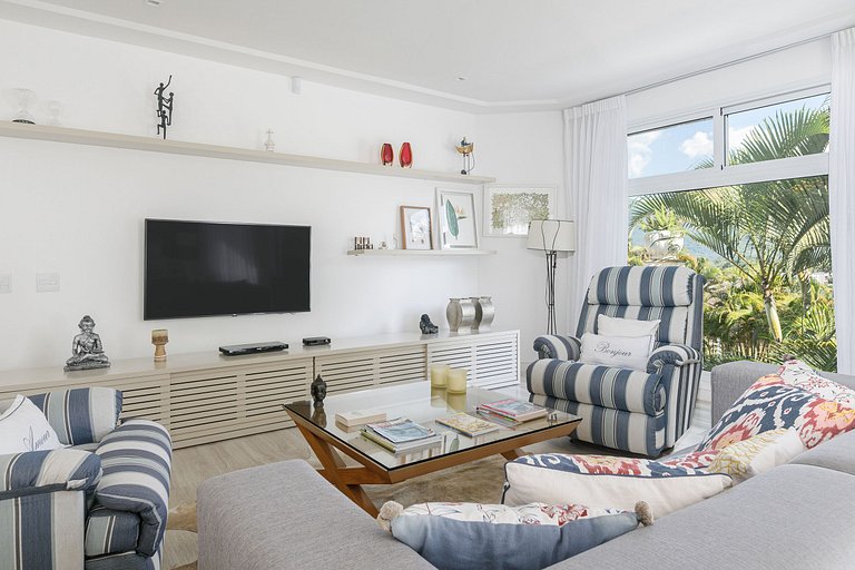 Ang020 - Luxueuse villa dans une copropriété à Mangaratiba