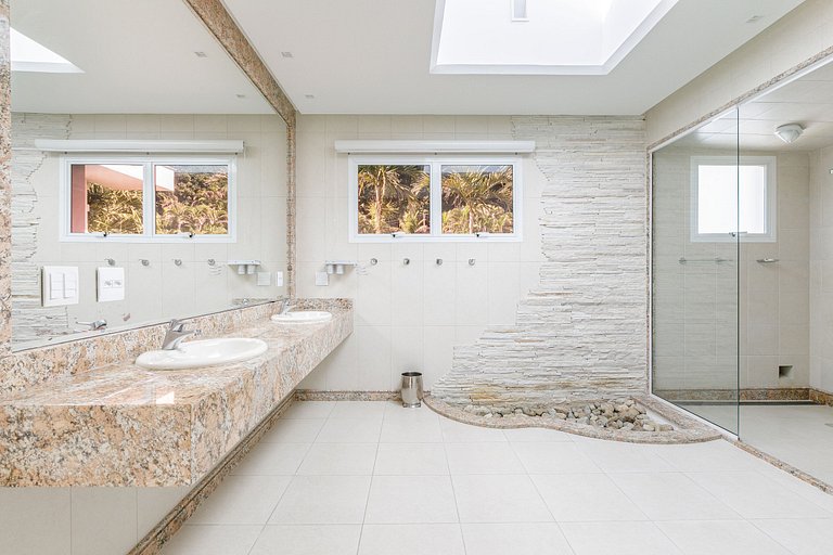 Ang020 - Luxueuse villa dans une copropriété à Mangaratiba