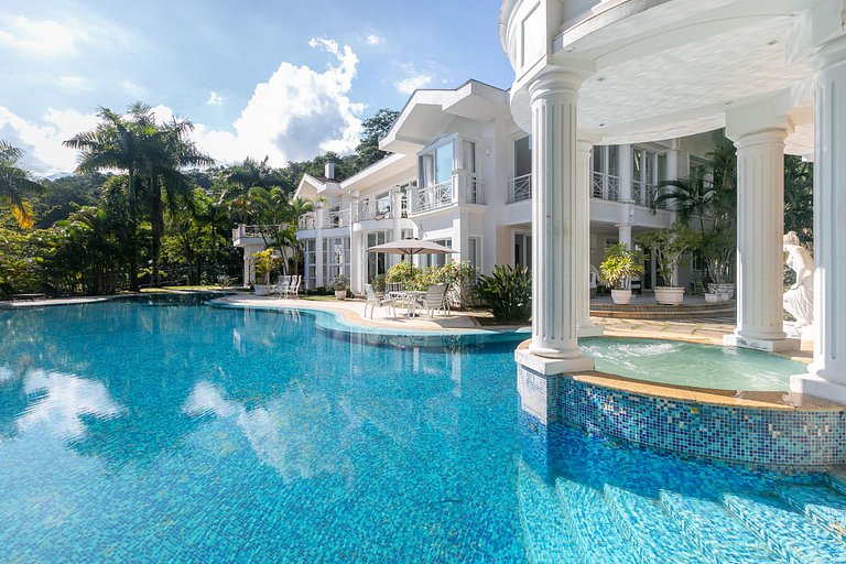 Ang020 - Mansão de luxo em condomínio de Mangaratiba