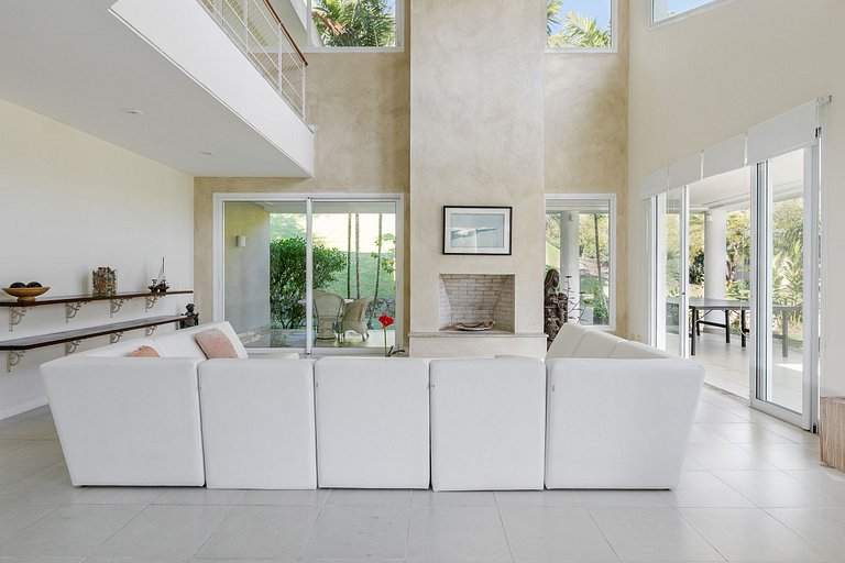 Ang020 - Luxueuse villa dans une copropriété à Mangaratiba