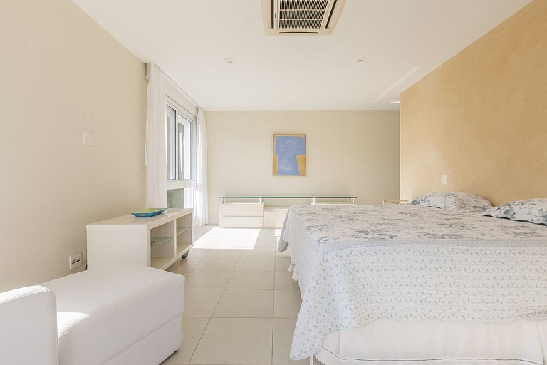 Ang020 - Mansão de luxo em condomínio de Mangaratiba