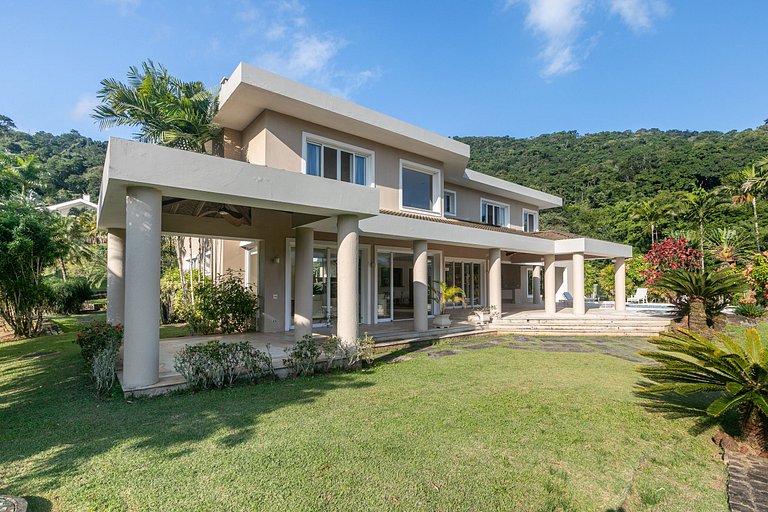 Ang020 - Mansão de luxo em condomínio de Mangaratiba