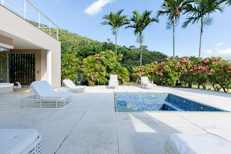 Ang020 - Luxueuse villa dans une copropriété à Mangaratiba