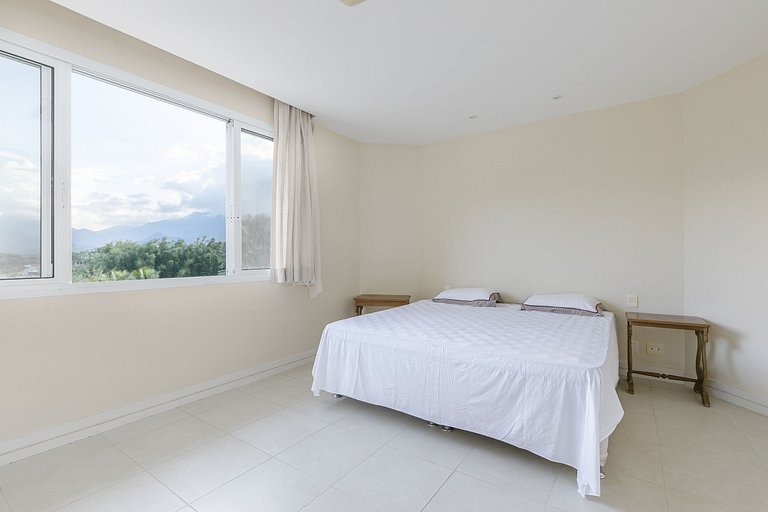 Ang020 - Mansão de luxo em condomínio de Mangaratiba