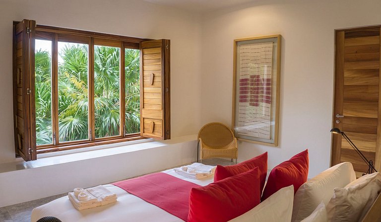 Tul048 - Villa en bord de mer avec 4 suites à Tulum