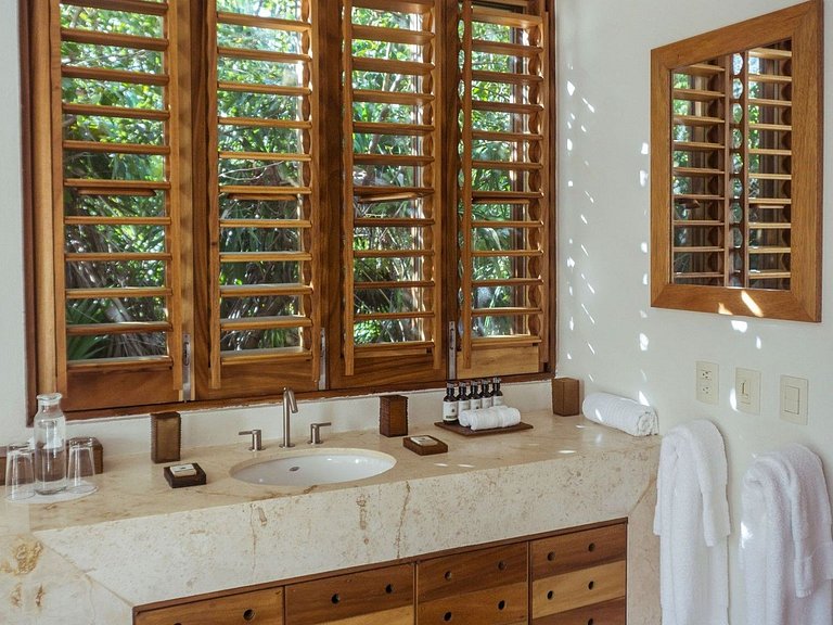 Tul048 - Casa frente-mar com 4 suítes em Tulum