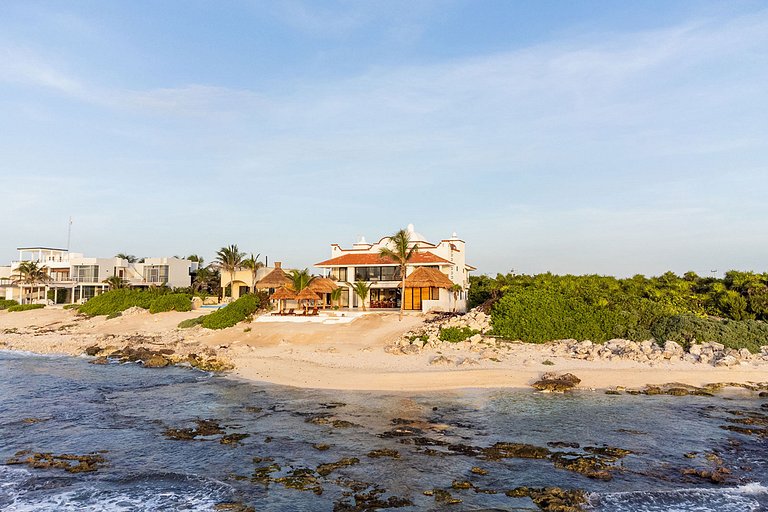 Tul059 - Encantadora villa frente al mar en Tulum