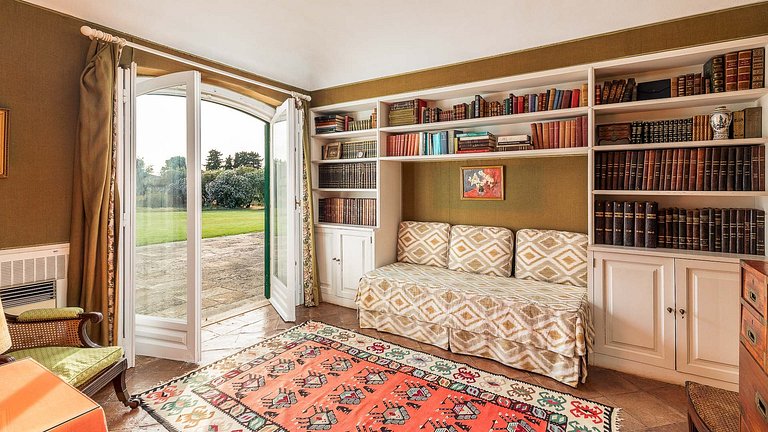 Lis007 - Charmante maison de campagne avec piscine privée, à