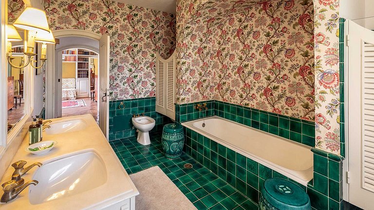 Lis007 - Charming Farmhouse with a Private Pool, 40 min to L