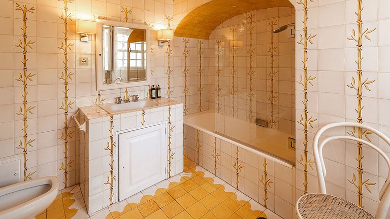 Lis007 - Charmante maison de campagne avec piscine privée, à