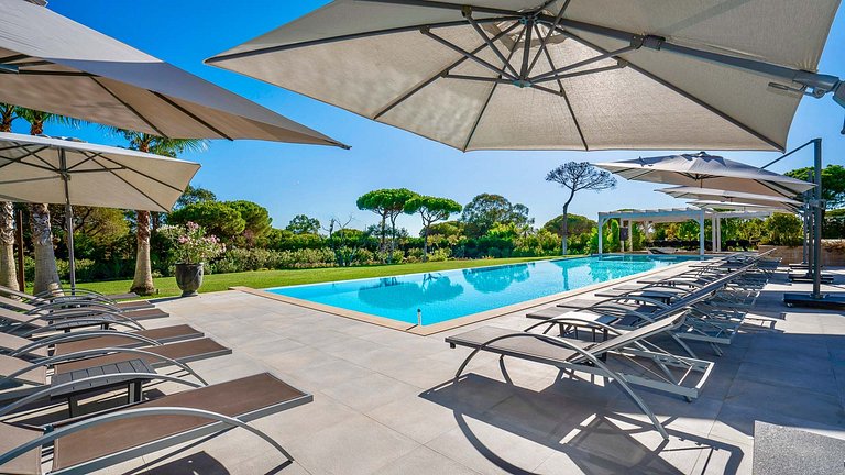 Alg028 - Luxurious Villa in Vilamoura, Algarve