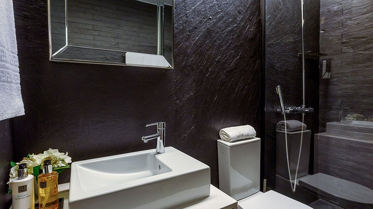 Dou010 - Exquisito Refugio en el Río Douro