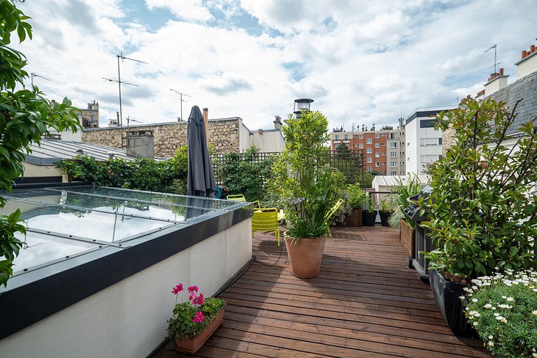 Par036 - Beautiful townhouse for rent in Paris