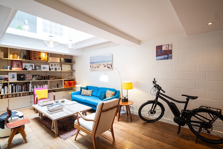 Par036 - Beautiful townhouse for rent in Paris
