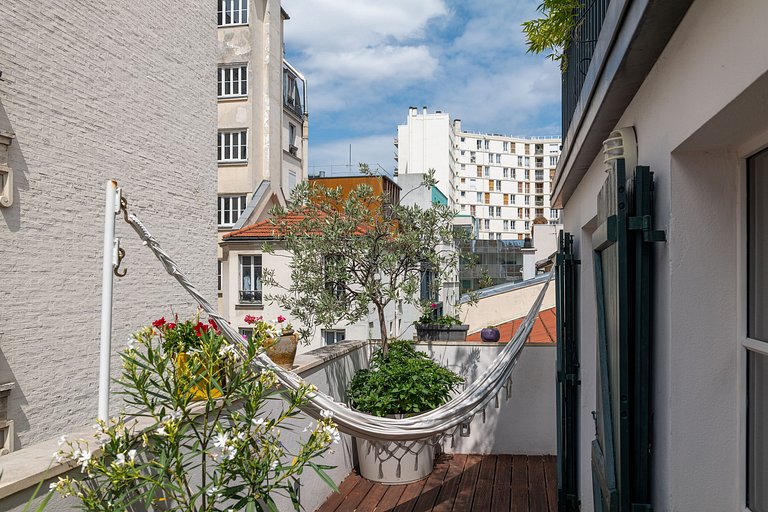 Par036 - Beautiful townhouse for rent in Paris