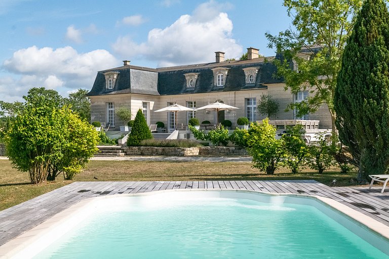 Idf003 - Magnifique propriété proche de Versailles