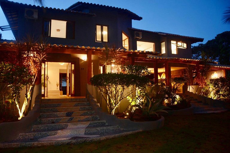 Bah230 - Casa alto padrão em Arraial d´Ajuda