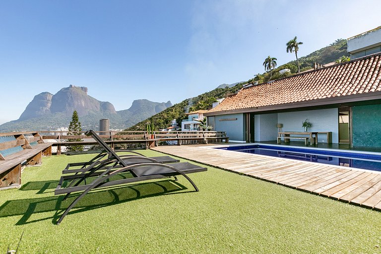 Rio237 - Mansion with spectacular views in São Conrado