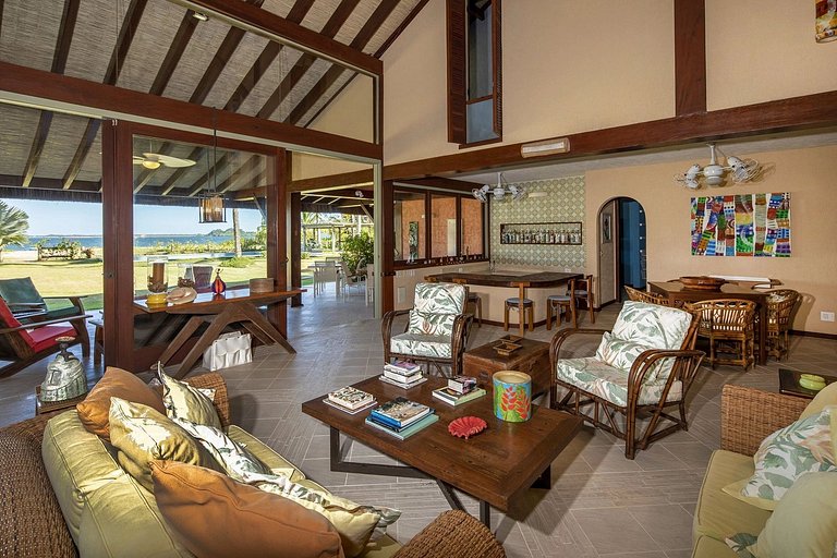 Bah329 - Hermosa villa frente al mar en Maraú
