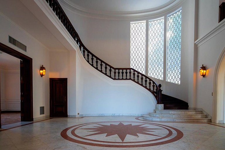 Rio250 - Exuberant mansion on top of Santa Teresa