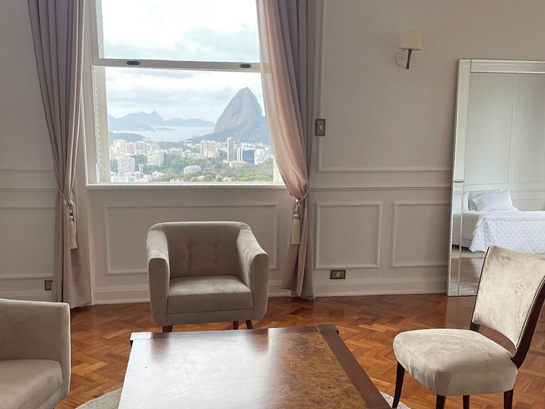 Rio250 - Mansão exuberante no alto de Santa Teresa