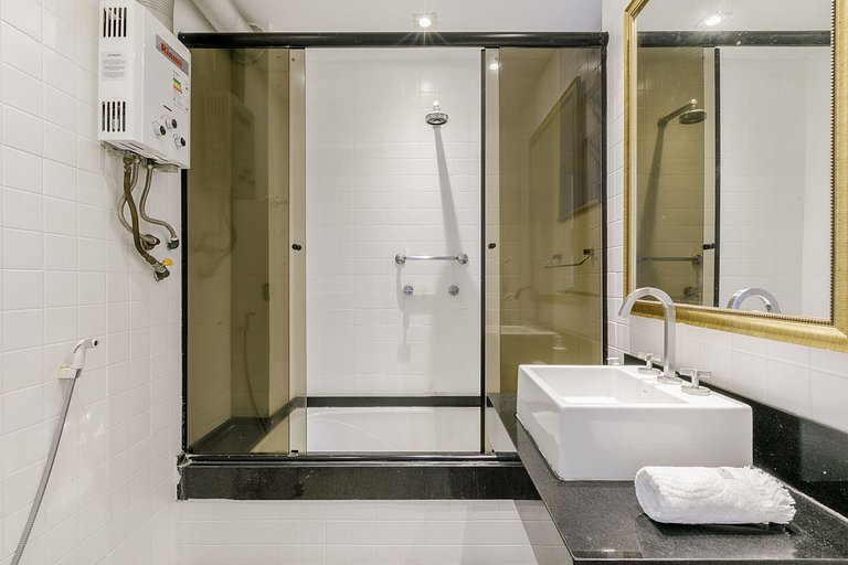 Rio171 - Apartamento beira-mar em Copacabana