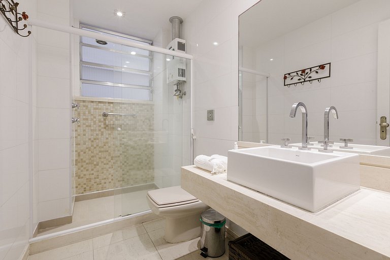 Rio171 - Apartamento beira-mar em Copacabana